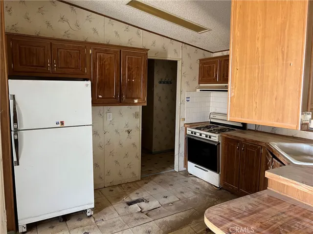 1055 Haven, Thermal, California 92275