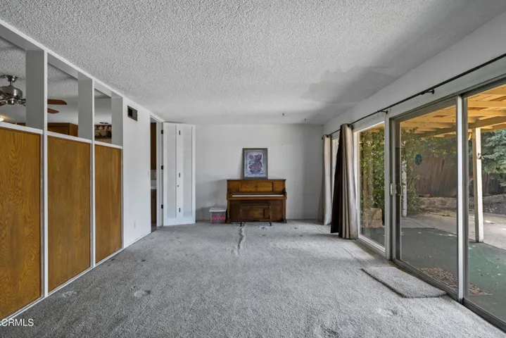 7024 Charrick Pl-15