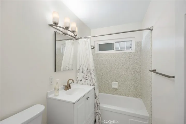 Hallway full bathroom