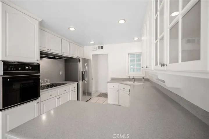 Fabulous kitchen with Built-in appliances