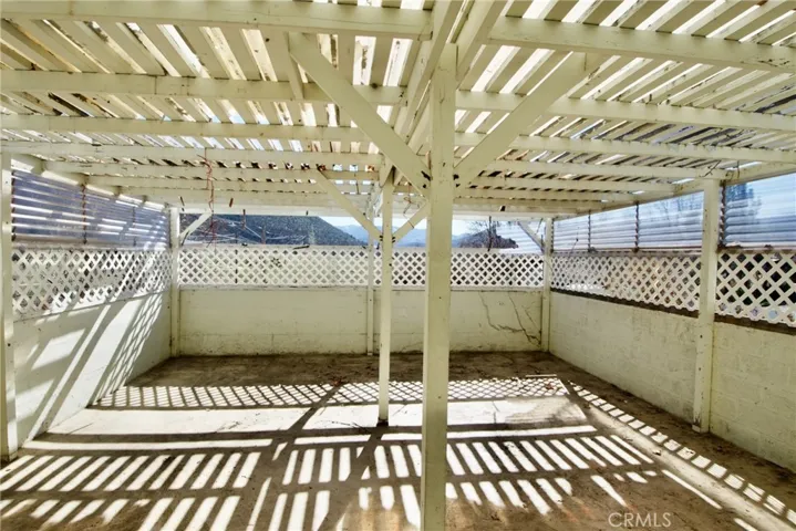 300 Herzog Boulevard 3, Yreka, California 96097
