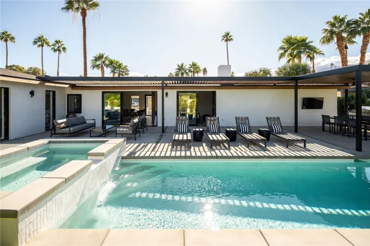 2040 E Calle Lileta, Palm Springs, California 92262