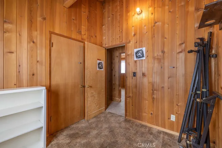 651 Riverside Avenue, Sugarloaf, California 92386
