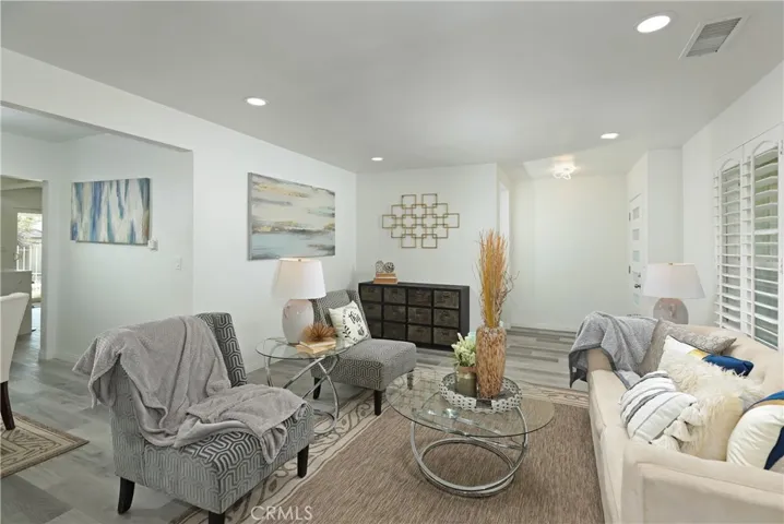 2616 N Buena Vista Street, Burbank, California 91504