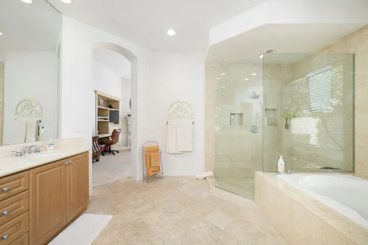 44-web-or-mls-JV_WingedFoot_0223_044