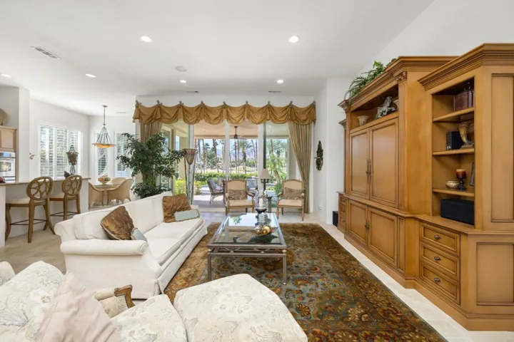 15-web-or-mls-JV_WingedFoot_0223_015
