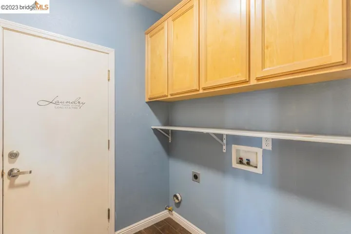 1556 Autumn Valley Way, Brentwood, California 94513