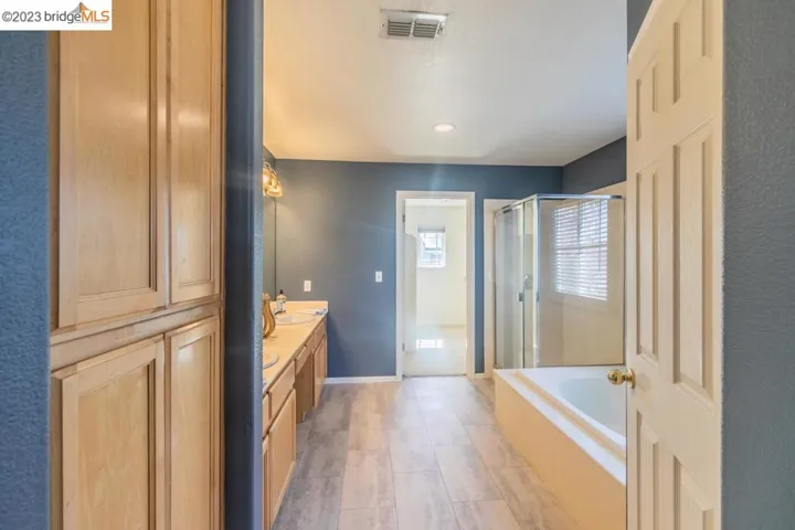 1556 Autumn Valley Way, Brentwood, California 94513