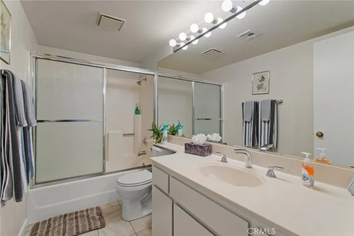 500 S Farrell Drive O93, Palm Springs, California 92264