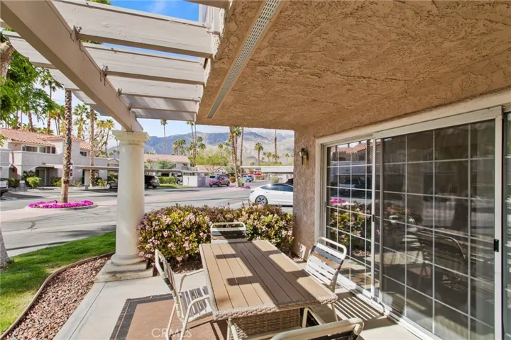 500 S Farrell Drive O93, Palm Springs, California 92264