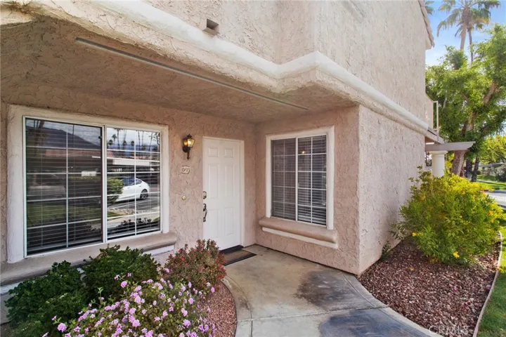 500 S Farrell Drive O93, Palm Springs, California 92264