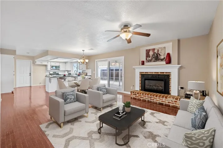 261 E Fargo Avenue, Hanford, California 93230