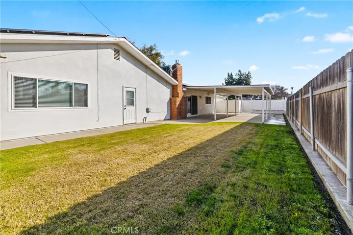261 E Fargo Avenue, Hanford, California 93230