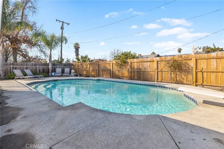 261 E Fargo Avenue, Hanford, California 93230