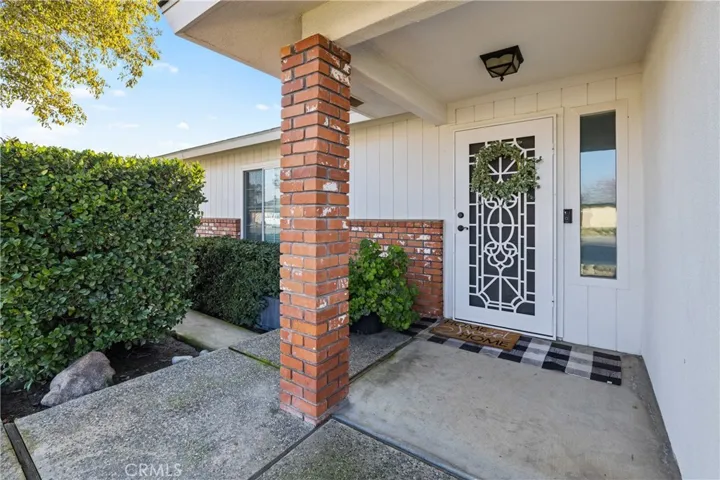 261 E Fargo Avenue, Hanford, California 93230