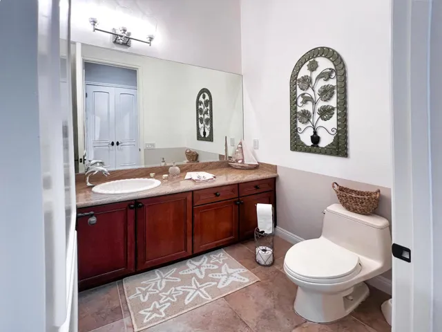 336 Crestlake-5
