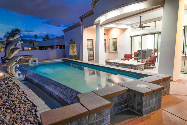 336 Crestlake-14