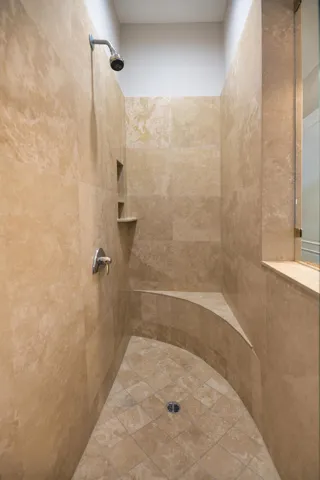 336 Crestlake-34