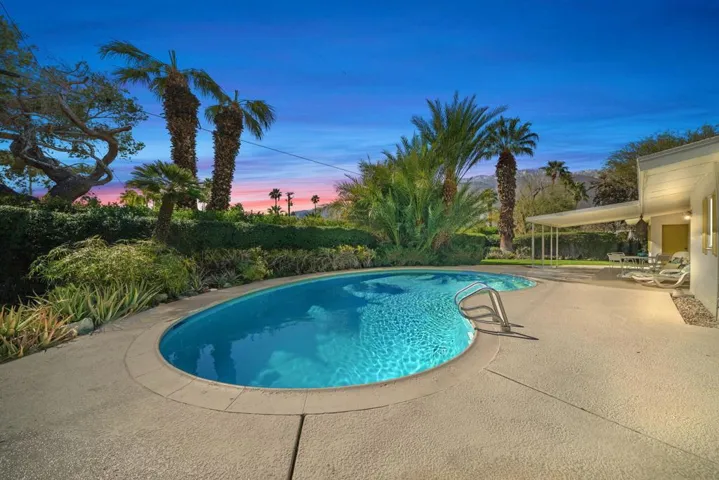 1061 E. Olive Way