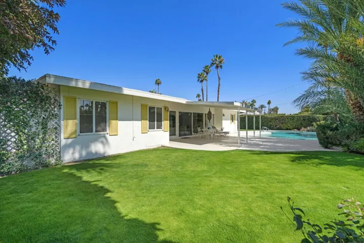 1061 E. Olive Way