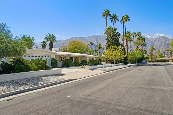 1061 E. Olive Way
