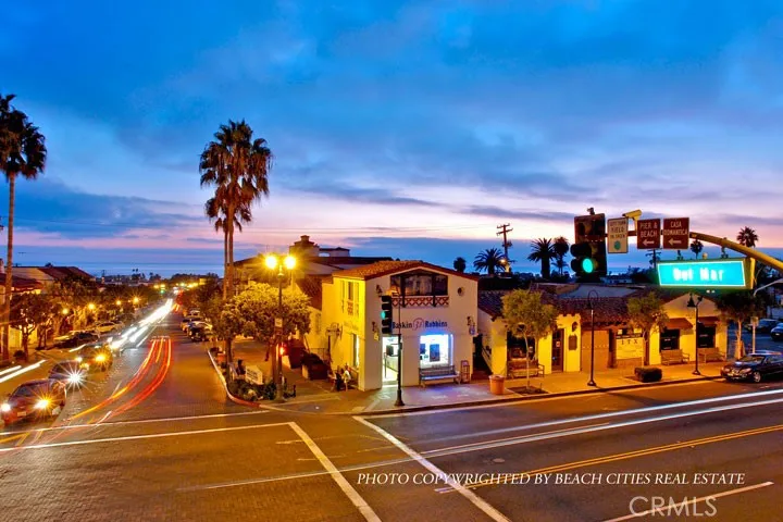 Mere mins to downtown San Clemente & Pier