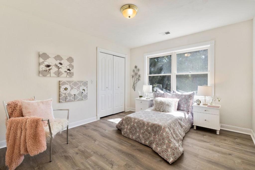 17300 Chesbro Lake Drive, California home-pic-29