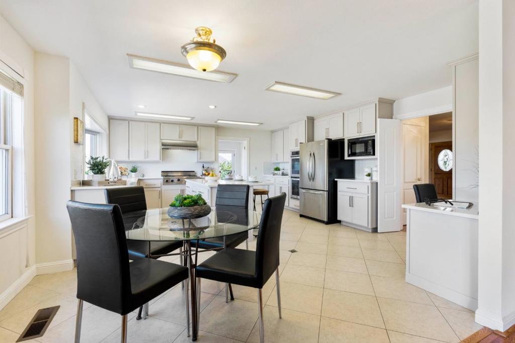 17300 Chesbro Lake Drive, California home-pic-11