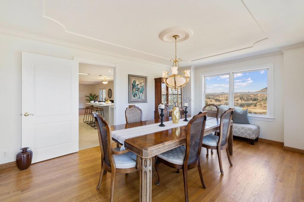 17300 Chesbro Lake Drive, California home-pic-15