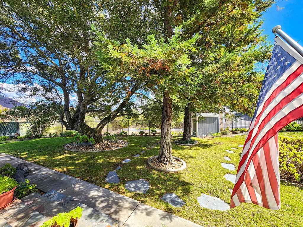 17300 Chesbro Lake Drive, California home-pic-4