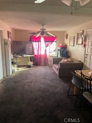 8960 Elizabeth Avenue, South Gate, California 90280