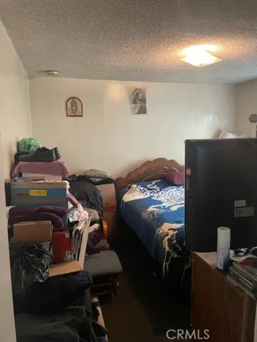 8960 Elizabeth Avenue, South Gate, California 90280