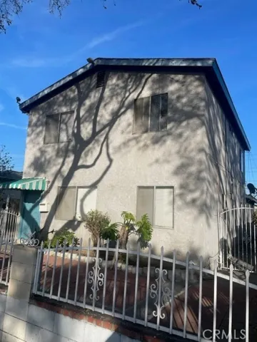8960 Elizabeth Avenue, South Gate, California 90280