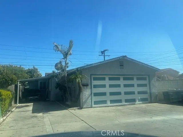 8960 Elizabeth Avenue, South Gate, California 90280