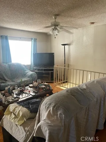 8960 Elizabeth Avenue, South Gate, California 90280