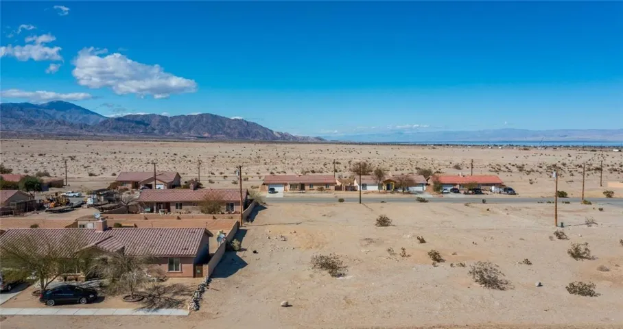 1492 Valiant Avenue, Thermal, California 92274