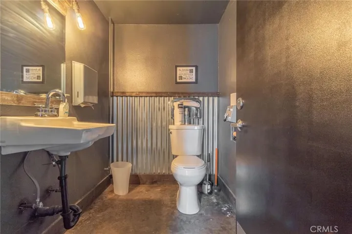 4881 Main Street, Yorba Linda, California 92886
