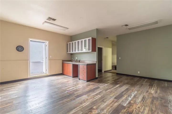 4881 Main Street, Yorba Linda, California 92886
