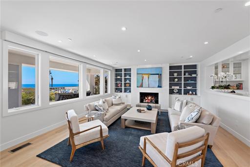 450 Cliff Drive, Laguna Beach, California 92651