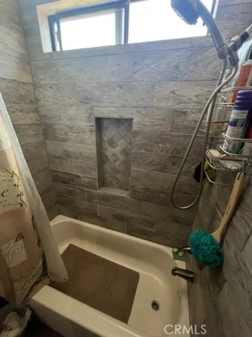 4921 El Dorado, Yucca Valley, California 92284