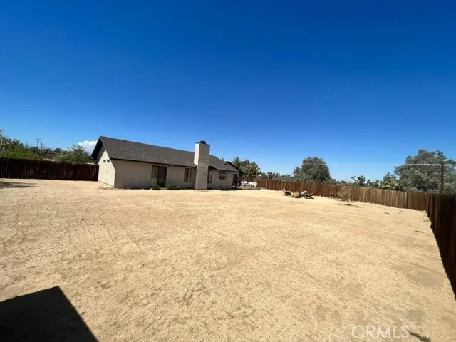 4921 El Dorado, Yucca Valley, California 92284