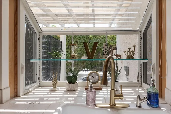 3670 E Mesquite Avenue, Palm Springs, California 92264