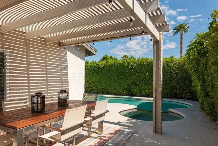 3670 E Mesquite Avenue, Palm Springs, California 92264