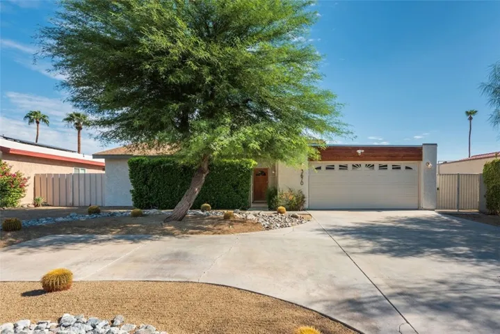 3670 E Mesquite Avenue, Palm Springs, California 92264