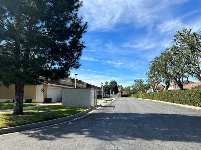 4150 Schaefer Avenue Unit 11, Chino, California 91710