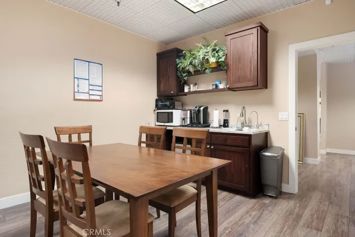 5805 Capistrano Avenue Unit A/B, Atascadero, California 93422