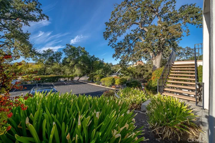 5805 Capistrano Avenue Unit A/B, Atascadero, California 93422