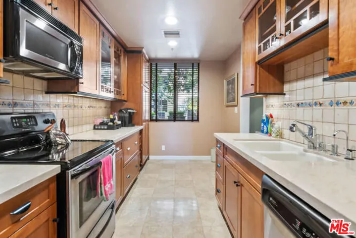 2102 Century Park Lane 107, Los Angeles, California 90067