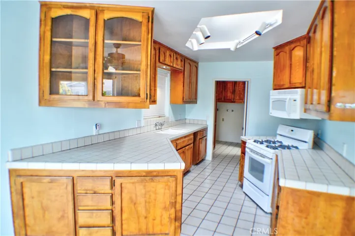 123 Avenida Valencia W, San Clemente, California 92672