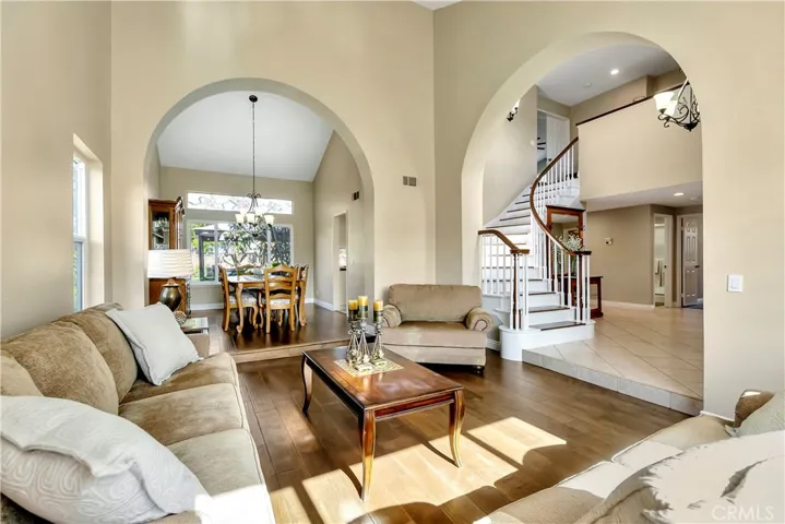 5585 Via Bravo, Yorba Linda, California 92887